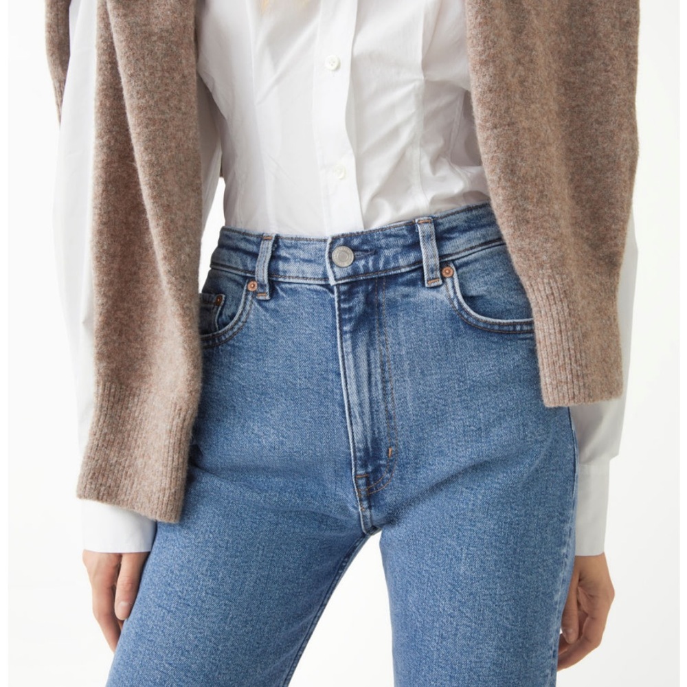 Other Stories Favourite Cut Jeans in Mid Blue - Picture 3 of 5
